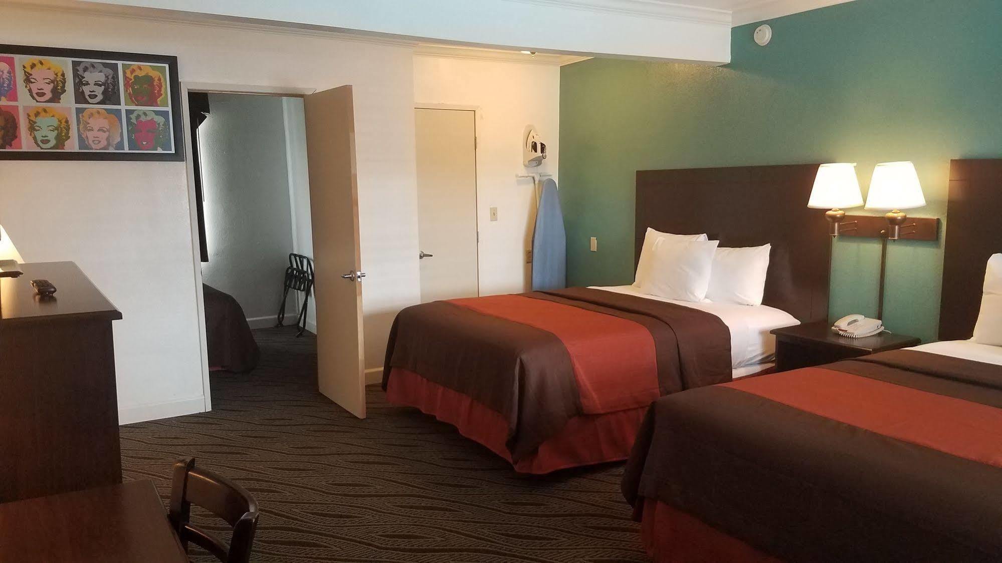 ซันเซ็ต เวสต์ โฮเต็ล ชัวร์สเตย์ คอลเลคชั่น บาย เบสต์เวสเทิร์น Motel ลอสแอนเจลิส ภายนอก รูปภาพ